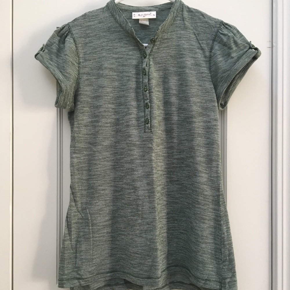 CUFFED SLEEVES HENLEY TEE